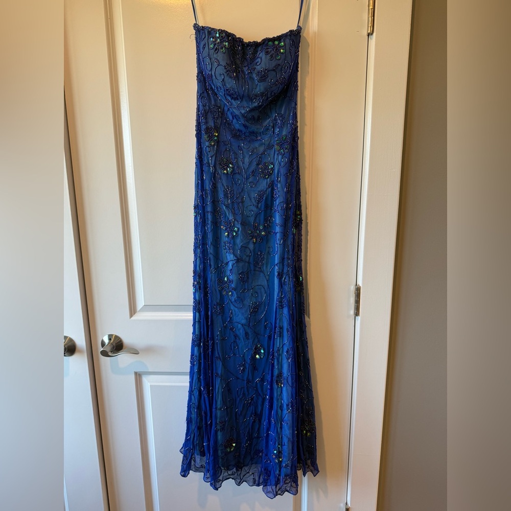 ✨ Vintage Cache Silk Beaded Gown ✨